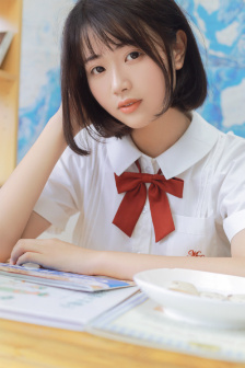 韩国理伦少妇2做爰